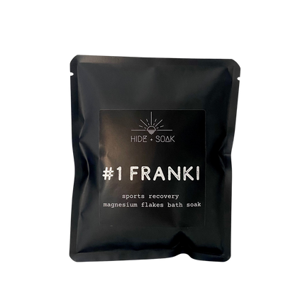 Black pack of Franki #1 - Sports Recovery - Magnesium Flakes Bath + Foot Salts | Single Use Pack 150g with white label text