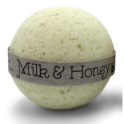 Bath Bomb & Bubble Bath Moisturising Soak Gift Set with Milk n Honey Bomb Vintage Milk Bottle Salt Soak Cleopatra Happy Hippie Detox Soak