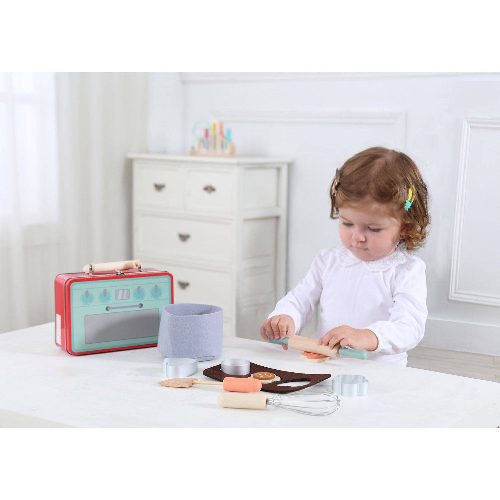 Cookie Baking Playset In Tin Case - Sensory Circle