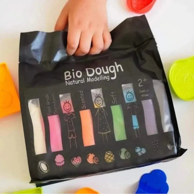 Bio Dough | Rainbow in a Bag | All Natural, Eco-Friendly, Kids Dough for Sensory Play | 9 Fun Colours and Scents - Sensory Circle